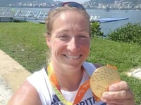 Golden day for Paralympians Morris, Hermitage