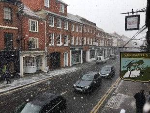 Met Office amber warning issued for snow and ice in Surrey and Hampshire