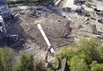 Towering Alton landmark bites the dust