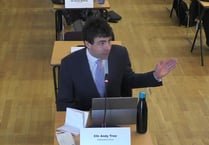 Andy Tree refuses to back Hampshire County Council budget