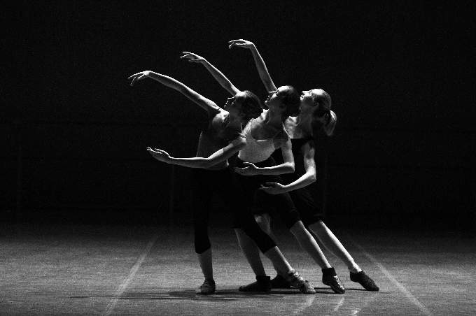 Creative dance and live music workshop coming to Phoenix Theatre