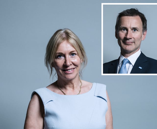 Chancellor Jeremy Hunt's bizarre parting gift to Tory rival Dorries