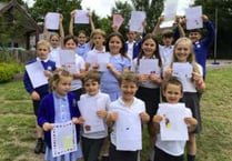 Selborne Primary School pupils write to the Queen