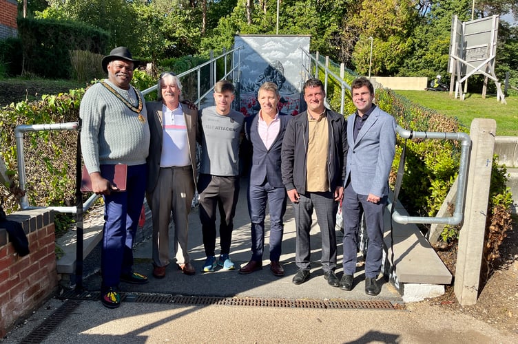 Unveiling of the Woody’s Walk mural tribute to Brian Wood in Bordon on September 28th 2022. From left: Cllr Leeroy Scott, Cllr Mike Steevens, Brian Wood, Ben Shephard, Ryan Brudenell and Cllr Andy Tree.