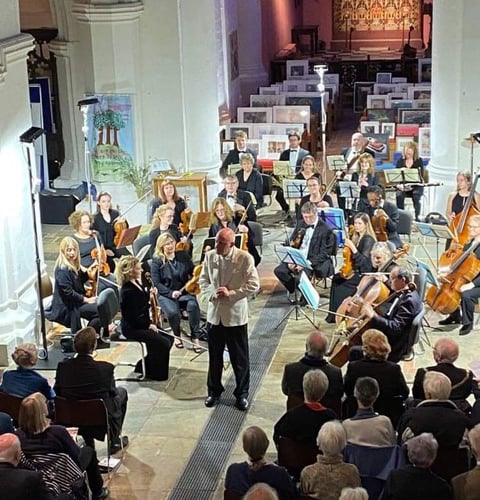 Farnham Sinfonia concert at St Andrew’s Church in Farnham, October 15th 2022.
