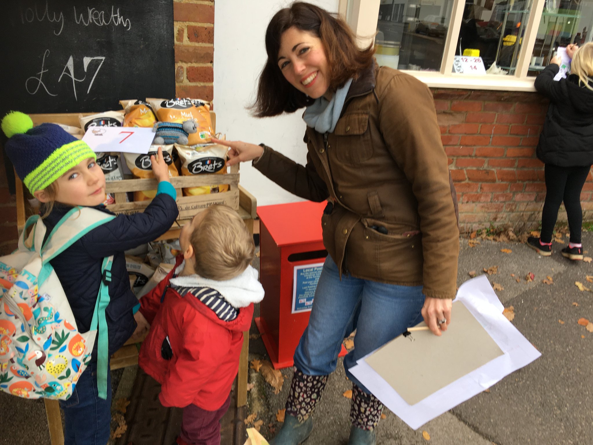 Fernhurst Hub gets into festive spirit