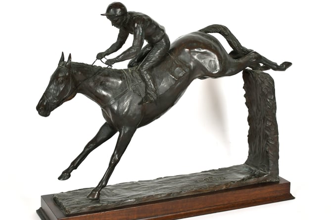 A bronze model of a race horse called ‘Docklands Express’ by jockey-turned-artist Philip Blacker (born 1949) sold for £2,000 at Parker Fine Art's March sale