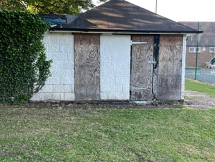 Elstead ‘eyesore’ to be refurbished after parish council backs project