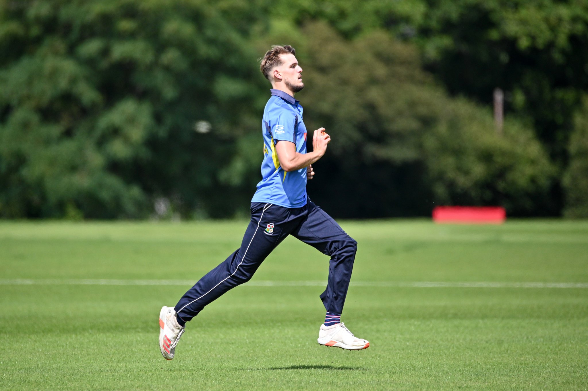 Tom Varney took five wickets as Alton thrashed St Cross Symondians by nine wickets