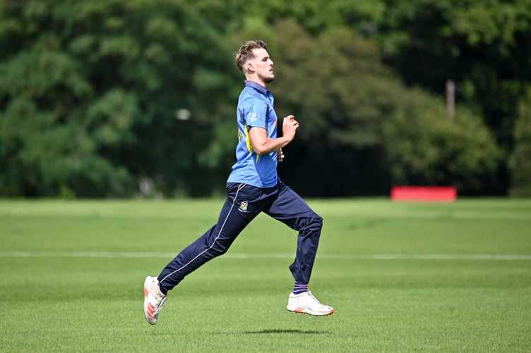 Tom Varney took five wickets as Alton thrashed St Cross Symondians by nine wickets