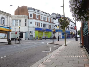 Arrests after police find cocaine, heroin and knife in Aldershot stop
