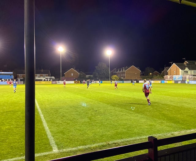 Farnham Town boss praises youngsters after Premier Challenge Cup win