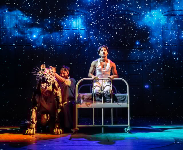 Life of Pi at The New Victoria Theatre is a theatrical masterpiece