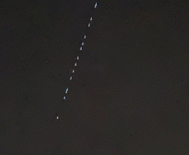 Mystery lights: Elon Musk's Starlink shines above Surrey and Hampshire