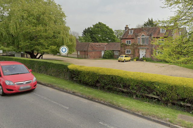 Antiques centre plan for Petersfield landmark gets temporary approval