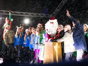 Farnham gets ready to dazzle