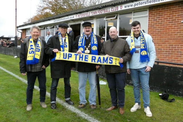 Rambling Petersfield Town fans raised over £450 for mayor's charities