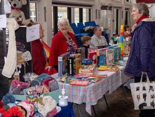 Best-selling author to open Rosemary Foundation Fayre in Petersfield