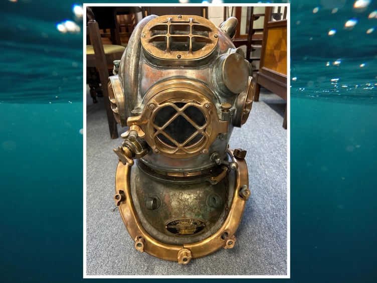 This vintage US Navy diving helmet has sold for £8,000 at John Nicholsons auctioneers in Fernhurst