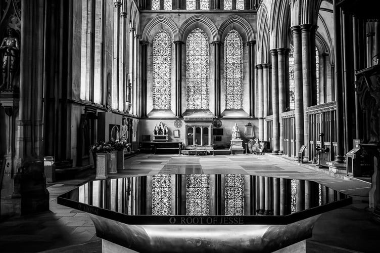 Lynne Harles North Transept