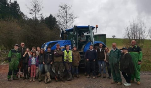 Join Petersfield Young Farmers for charity carols at Froxfield pub