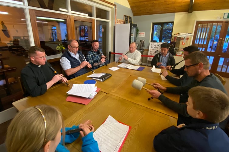 BH Bordon Pipe Band Practice