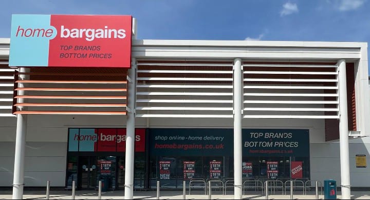 Home Bargains frontage Alton