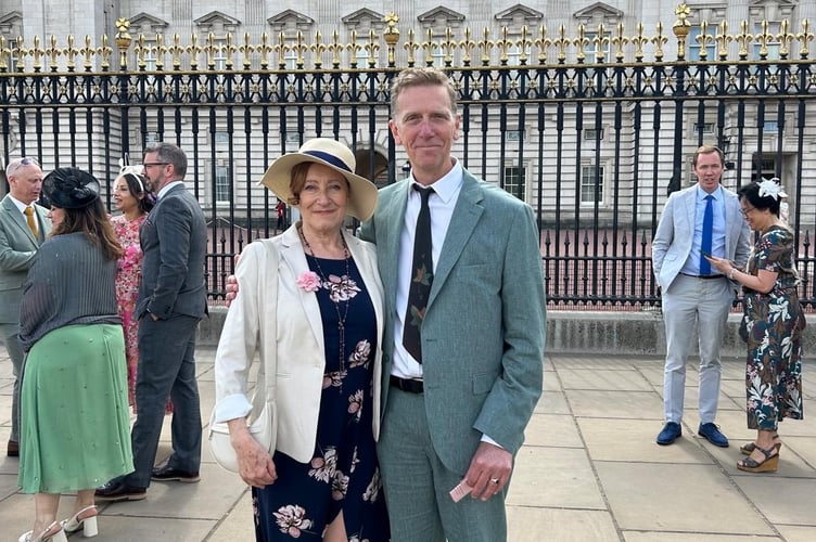 Phoenix pair at the Palace
