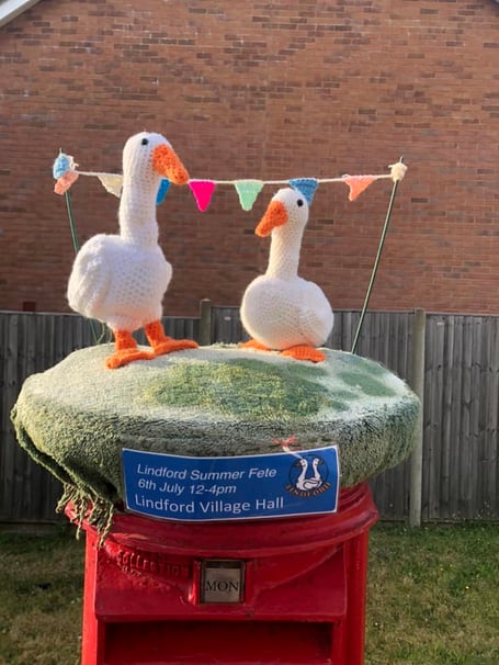 Lindford postbox topper geese
