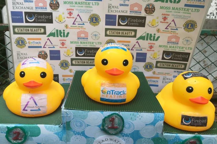 Deadwater Valley Trust Duck Race Bordon Pic3