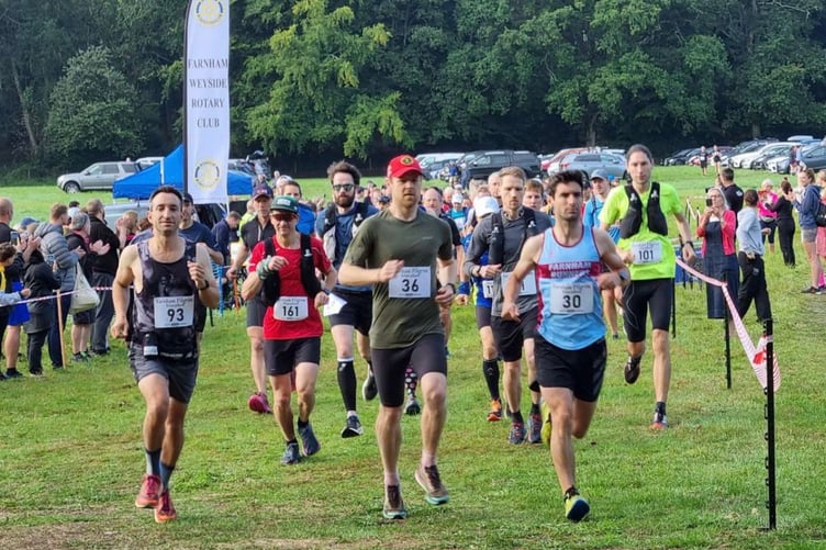 The start of the Farnham Pilgrim Marathon