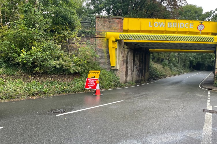Wrecclesham Road Closed up to Wrecclesham Bridge