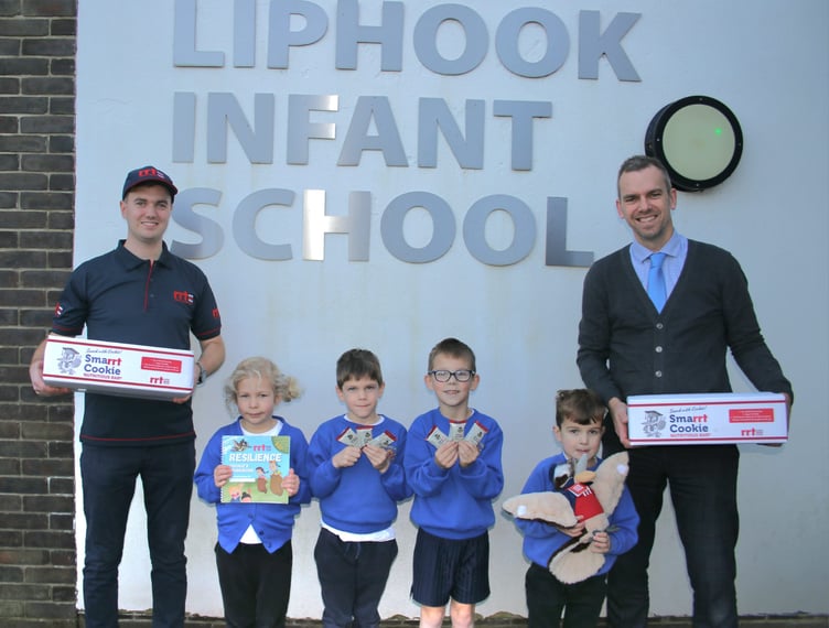RRT donation to Liphook Infant School (Glenn Kilbey, Local RRT Team Leader - Left, Greg Braham, Head Teacher, Liphook Infant School - Right)