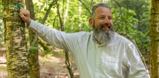 Man's moving talk to Alton care home about rare dementia