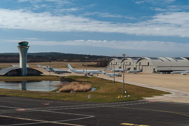 Farnborough Airport submits new planning application 