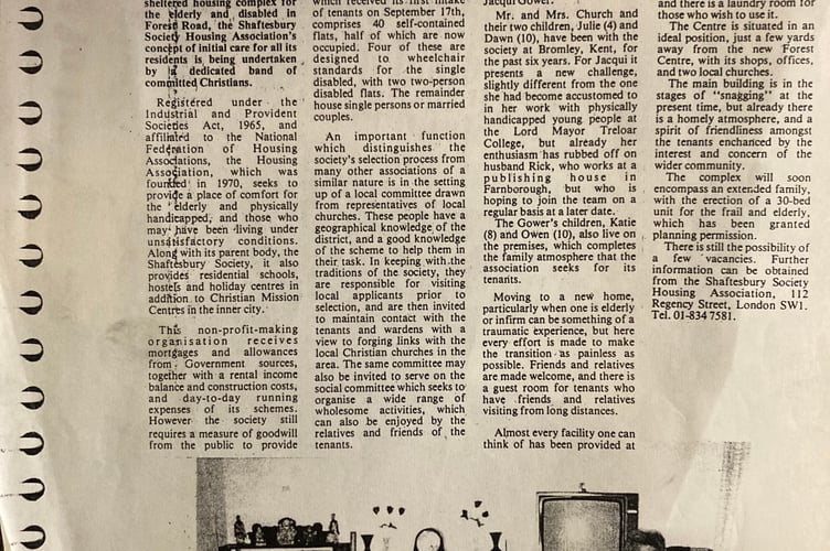 Bordon Herald 1985 Shaftesbury Court
