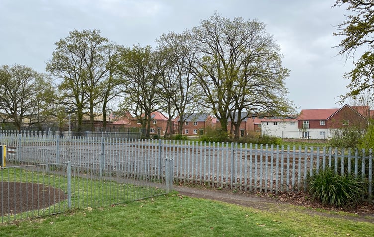 Mill Chase Car Park Bordon PIC2