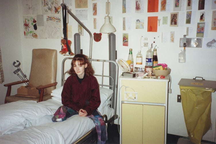 **Embargoed until 00.01 GMT / Wednesday 30 April 2025**   
Lucy Ruck, 49, was just 17 when she was struck by a high-speed train at Farnborough North level crossing in Hampshire.  She was hit so hard her leg was found half-a-mile up the track. The mum-of-two is now warning people not to ignore lights or run across rail tracks - Picture shows her recovering in hospital after her accident in 1993.  Shocking CCTV footage captures the danger of pedestrian distractions at level crossings.  Release date - April 29, 2025.  The montage footage highlights the potential risks of losing focus near a railway line, from a teenager stood in the middle of a level crossing gazing at their mobile phone, to a pram-pushing couple failing to observe safety barrier alarms.  In a world full of distractions, Network Rail is warning of the more serious consequences of being distracted at level crossings. Over the past four years**, there have been 1,574 recorded near miss incidents involving pedestrians at level crossings.  Over that same period, incidents have increased on average by 16% from April to May.