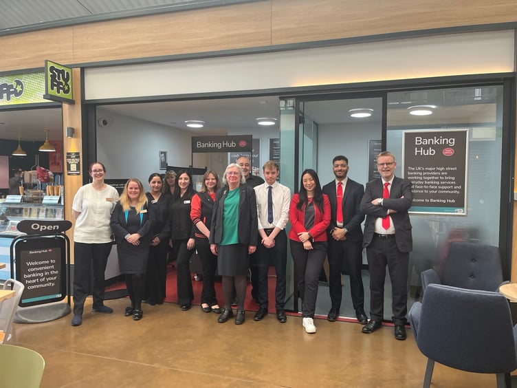 Banking Hub Shed Bordon