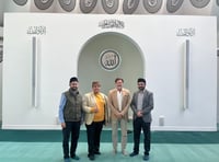 Ex-Premier League footballer Nicky Banger visits Tilford mosque