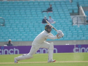 Impeccable Foakes comes to Surrey’s rescue