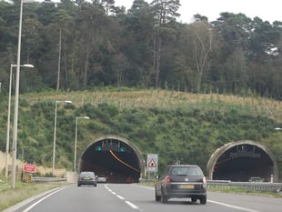 Man dies and five injured in horror A3 collision near Hindhead Tunnel