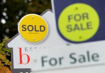 East Hampshire house prices  outpace South East average