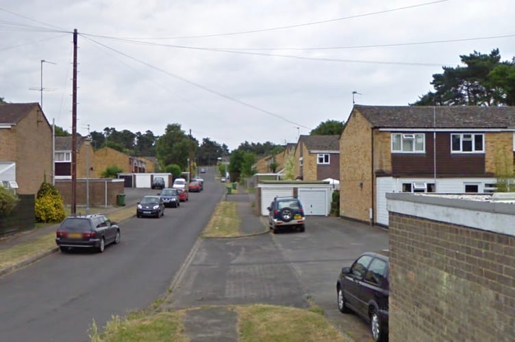 Warren Close Whitehill