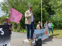 Follows our lead, Rushmoor: Leader fuelled for airport expansion fight