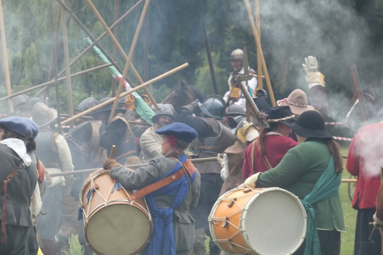 Lord Hopton's Regiment of Foot in action at Chippenham.