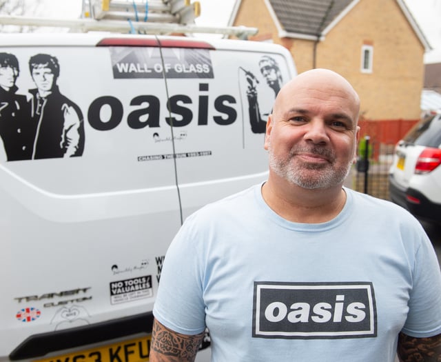 Some might say Hampshire Oasis superfan is obsessed