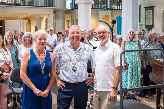 Choir sings hits from musicals in cool of Farnham church