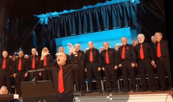 Hart Male Voice Choir show raises £1,000 for Dementia Friendly Alton