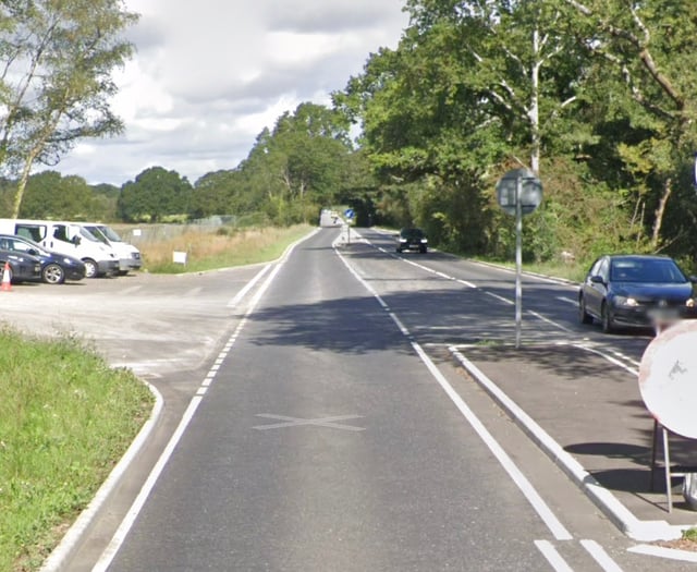 Major excavator to be delivered to Havant reservoir site this morning